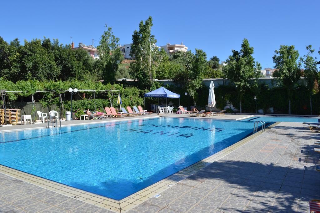 קאטו דרטסו Camping Chania מראה חיצוני תמונה